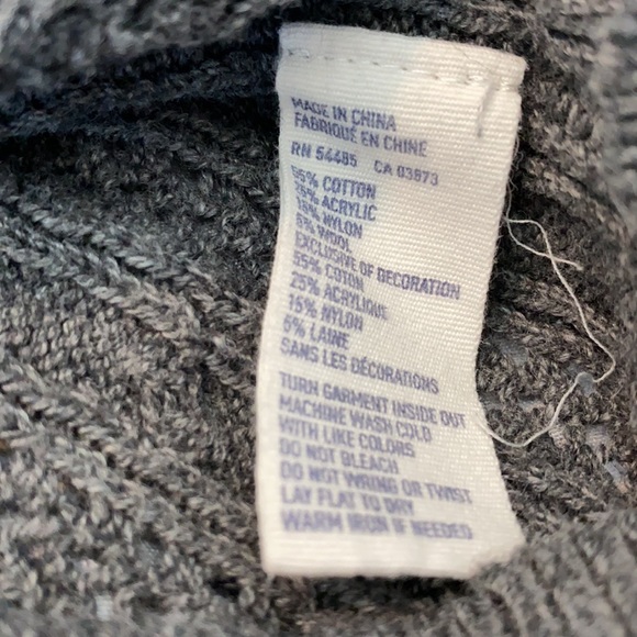 3 for $20 💜 AMERICAN EAGLE OUTFITTERS Sweater - Picture 5 of 6